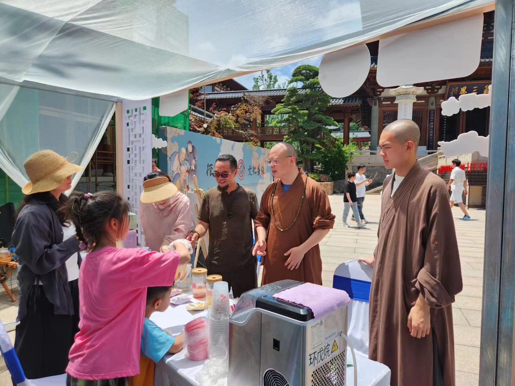 开云（中国）“茶乐蛙”品牌参加人类非遗“径山茶宴”文化推进大会暨杭州佛教“茶宴非遗”专研班开班仪式